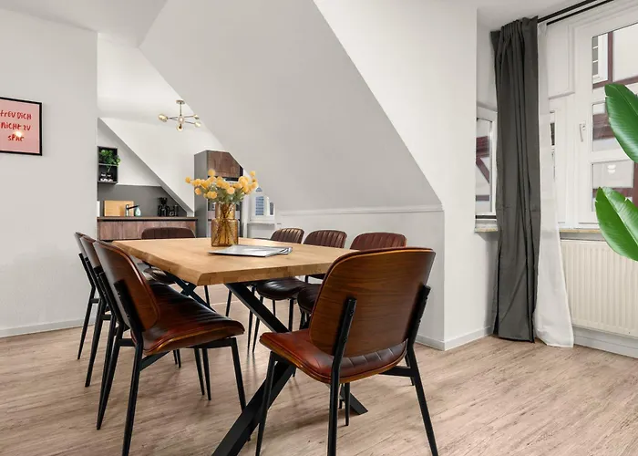 Luno - Super Zentral, Flexbetten, 2x Garage, Ps5