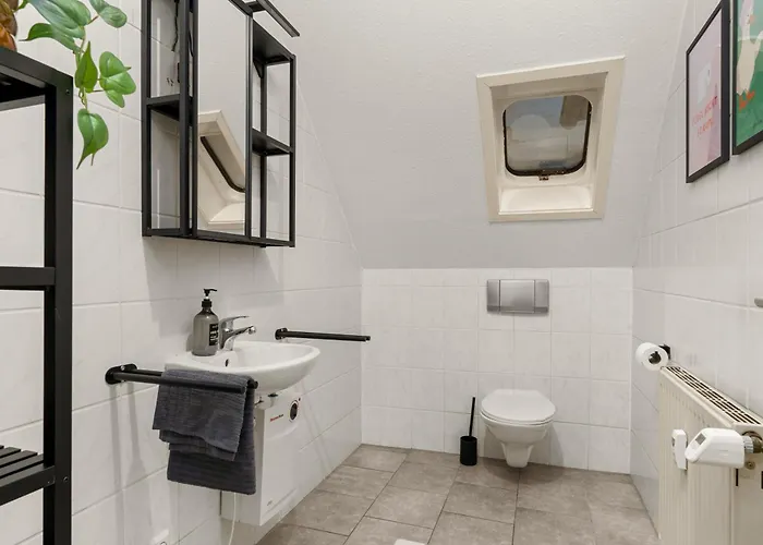 Apartment Luno - Super Zentral, Flexbetten, 2x Garage, Ps5 Rotenburg an der Fulda